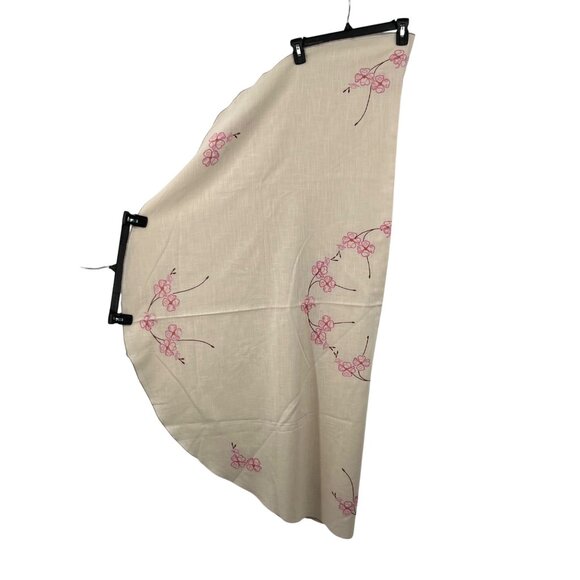 Vintage Handmade Round Tablecloth Used Cream with Pink and Brown - Picture 13 of 16